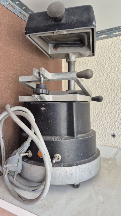 Termoformadora a vácuo