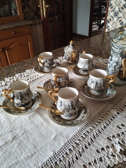 Vendo Serviço de cha novo