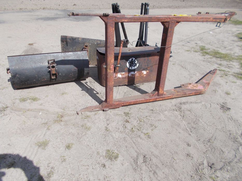 Tur do ciągnika ursus C328 C330.Stan bardzo dobry.