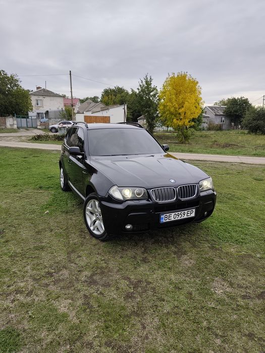 Продам BMW X3 у відмінному стані!