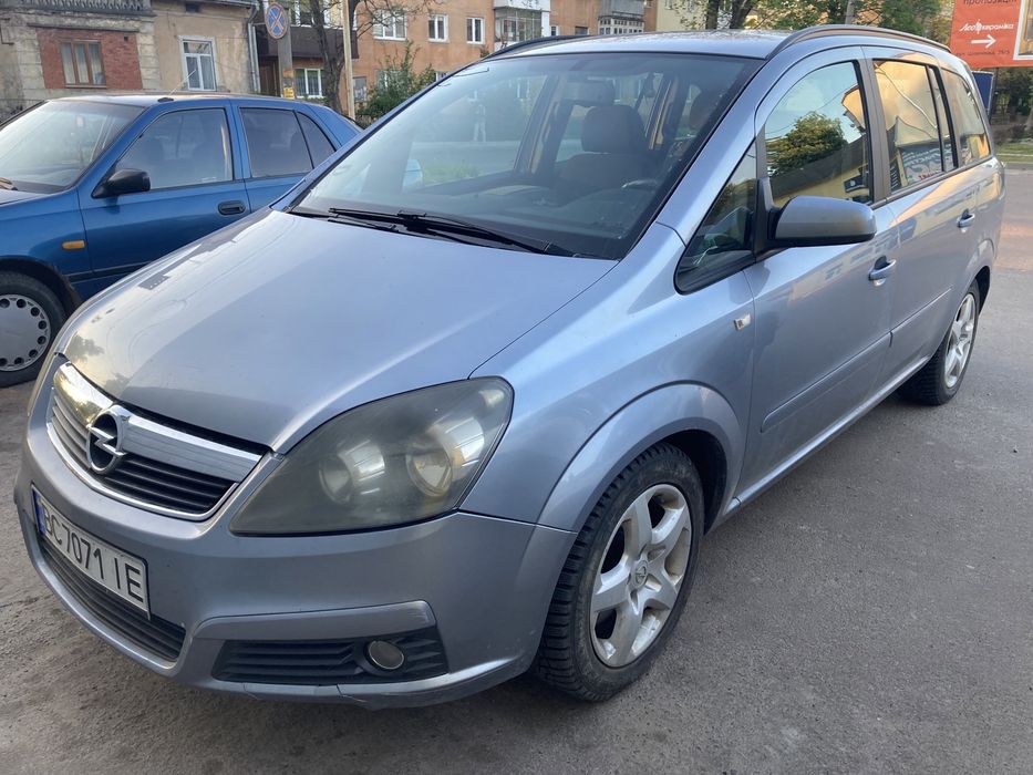 Opel zafira b 1,9