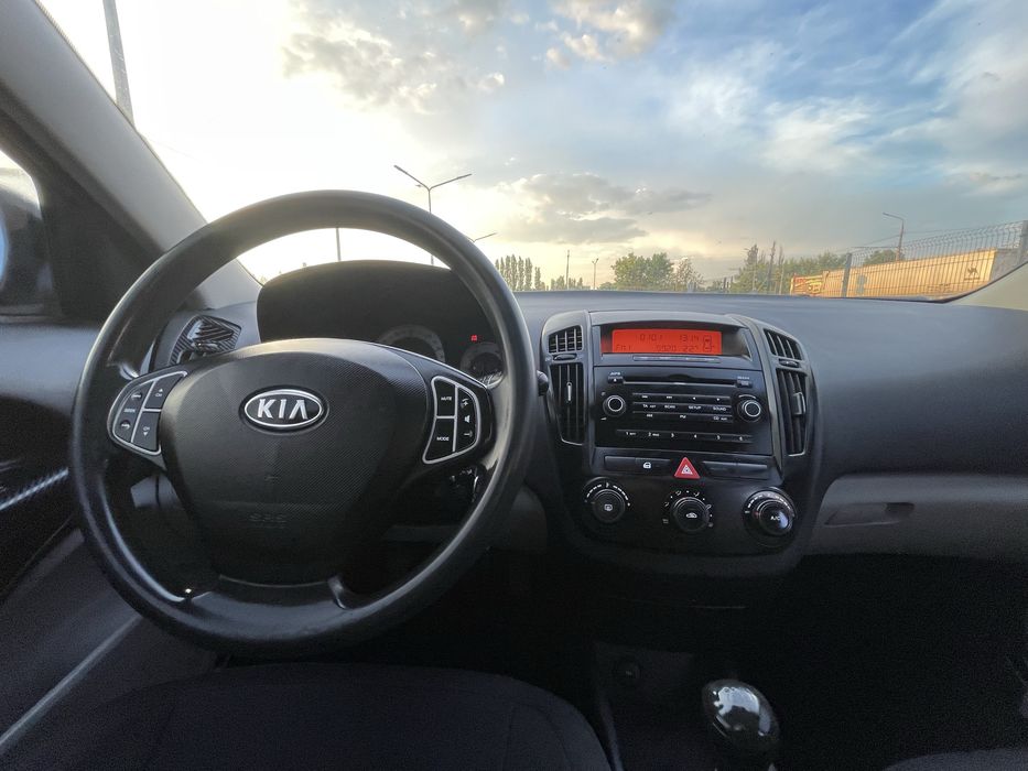 Kia Ceed 1.4 Газ