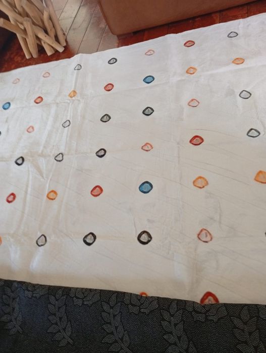 Vende se tapete novo