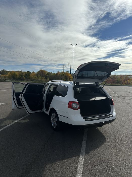Volkswagen Passat B6 Автомат 2.0tdi