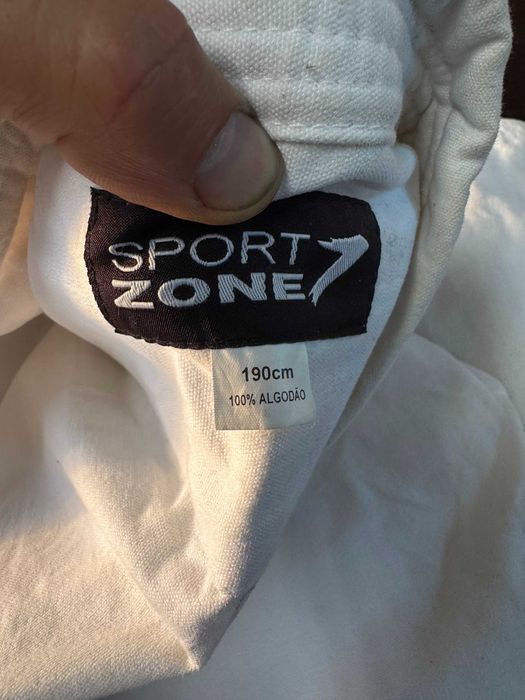 Fato de Karaté ou Judo - Tam. jovem adulto (190cm) - DESPACHAR