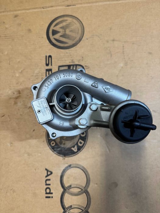 Turbosprężarka BorgWarner 54359700002