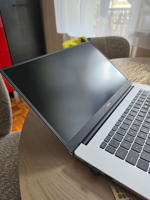 Laptop Huawei D15 jak nowy