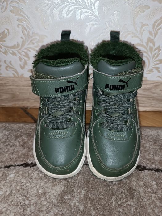 Кросівки утеплені