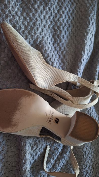 Buty brilu.      38