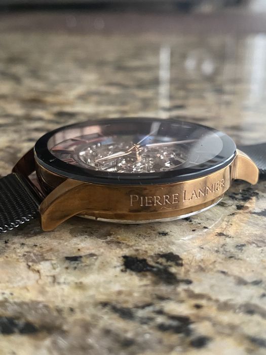 Часы Pierre Lannier