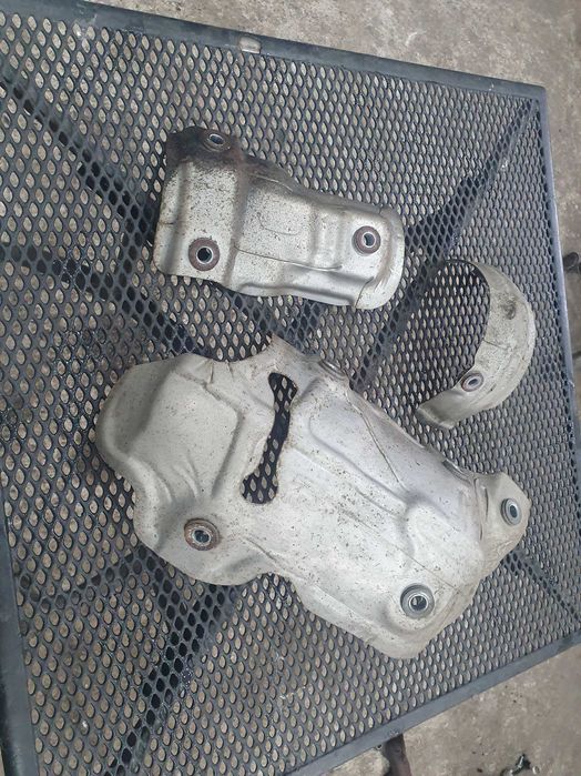 Obudowa osłona termiczna DPF Toyota Avensis t25 2 II 2.2 d4d 177km kpl