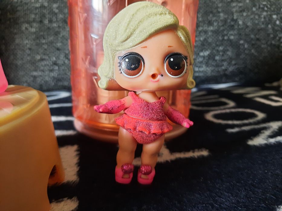 Laleczka lol surprise hairgoals hairgoals 2 glitter globe Winter disco