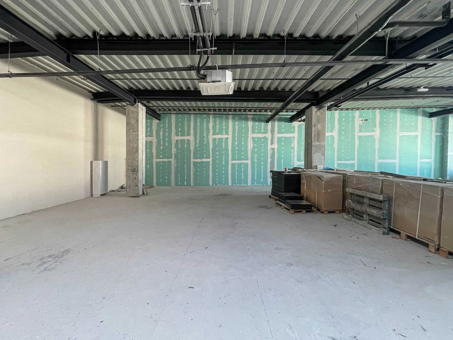 Оренда офісу 367 м2, 10 $/м2, ТРЦ ВІКТОРІЯ ГАРДЕНС