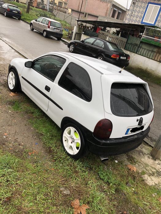 Opel corsa B 1.7