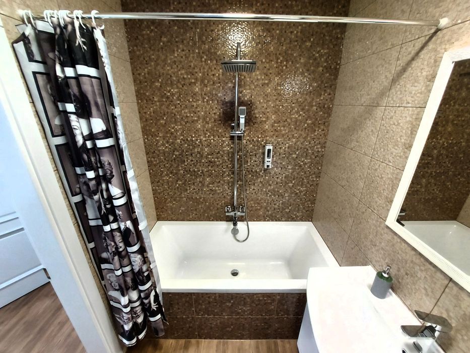 1 - кімнатна квартира. Центр міста. Погодинно. Подобово. Smart TV Box.