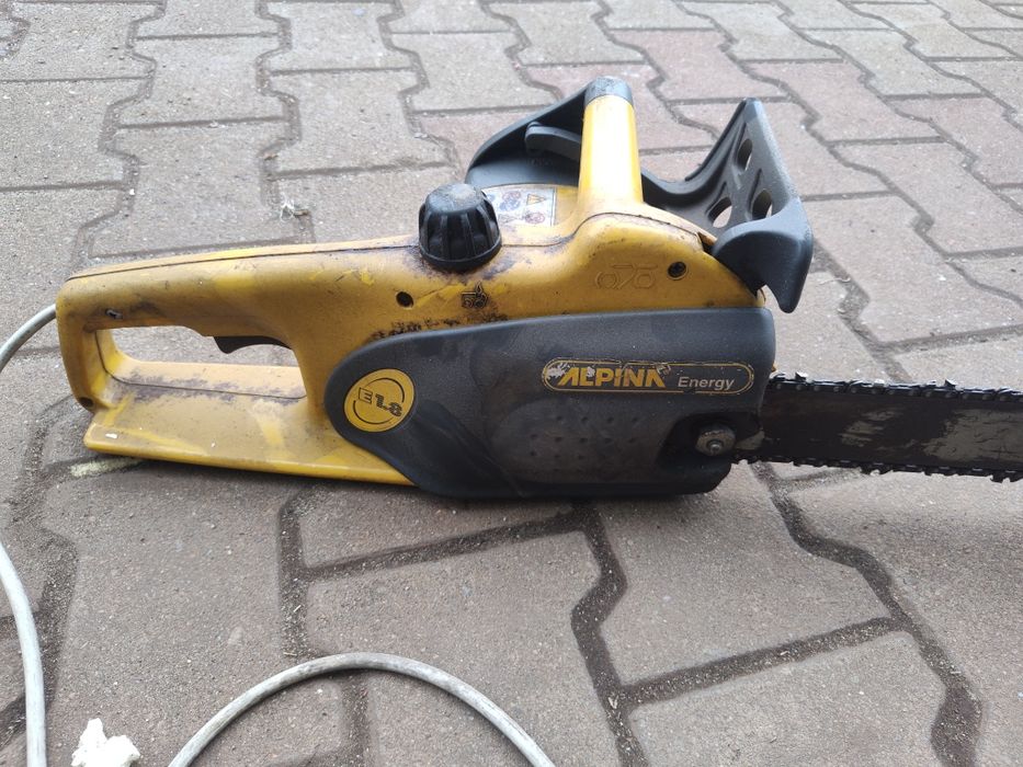Piła elektryczna.