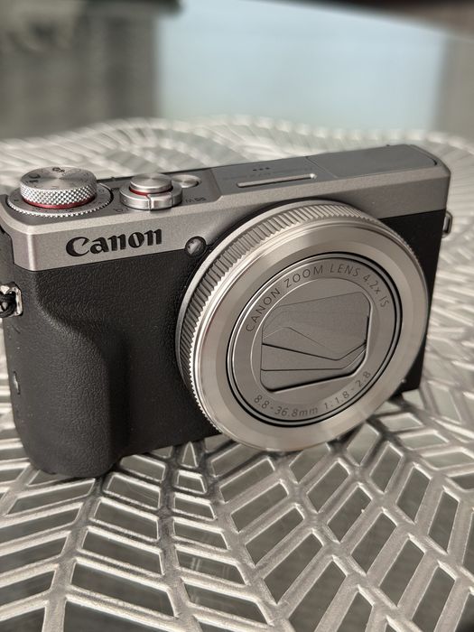 Canon powershot g7x mark iii