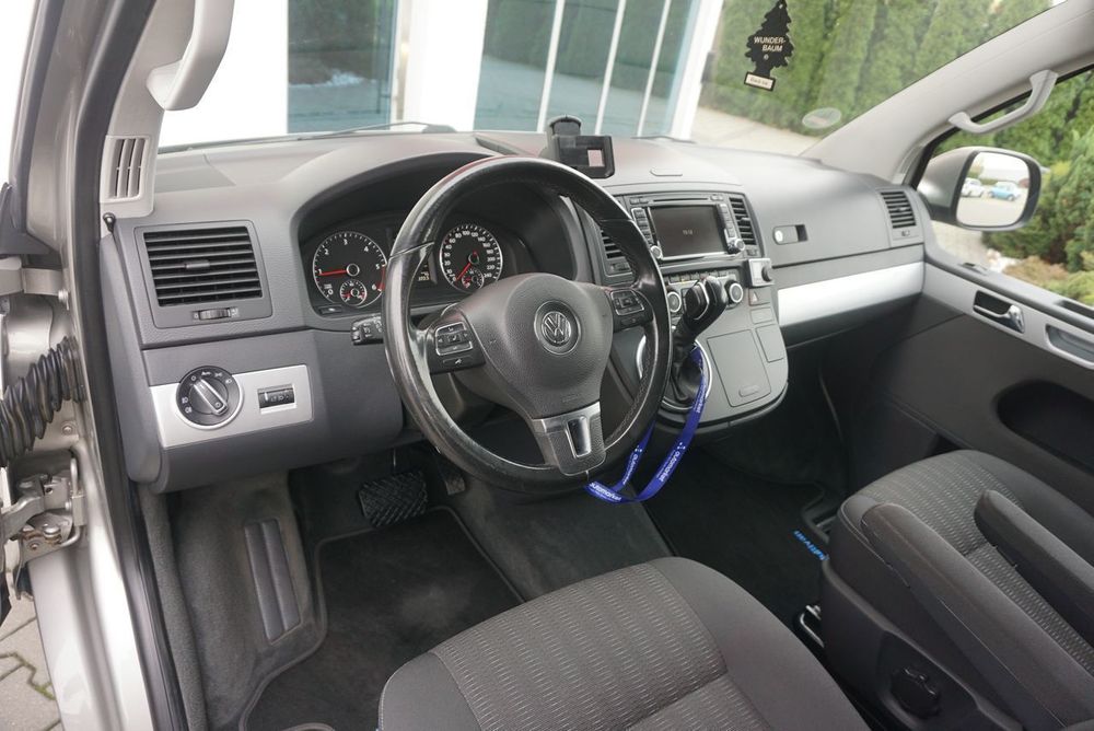 Volkswagen Multivan 7- os* DSG* Navi*