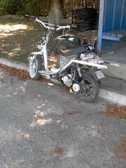 Продам Honda tact af 24