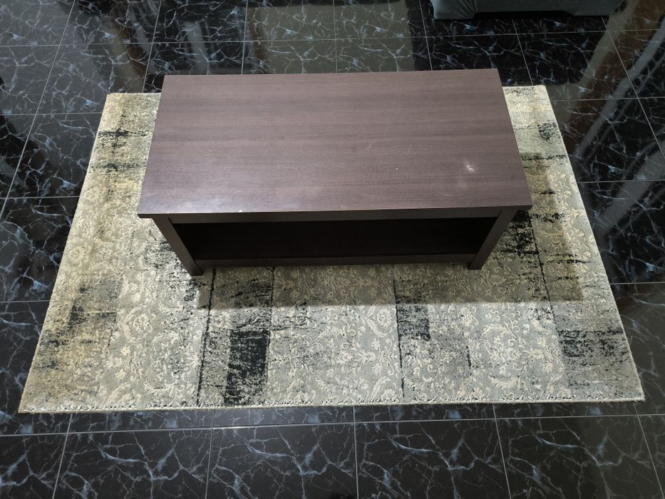 Coffee table and rug set64584905439234120