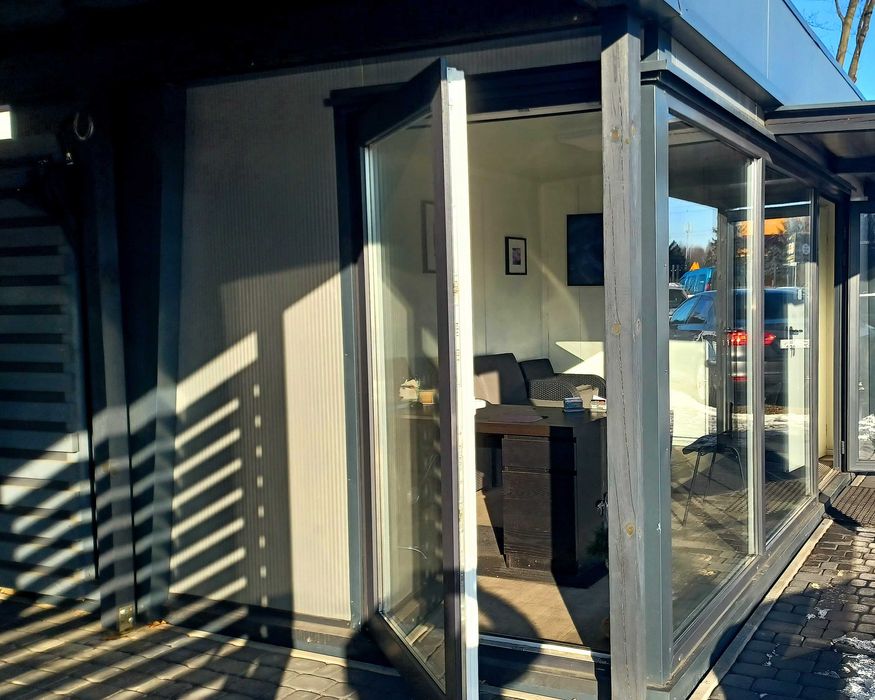 Pawilon Handlowy-Biuro-Kontener- 6 X 3 -18m2-z zapleczem-umeblowany!!!