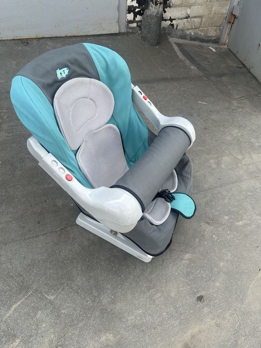 Кресло детское автомобильное