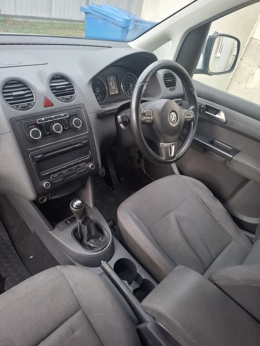 Авто Фольцваген Каді 1.6 tdi 2013р. по запчастинах