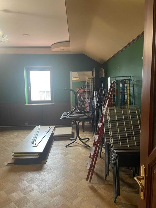 Нежитлове приміщення під магазин, м.Жовква