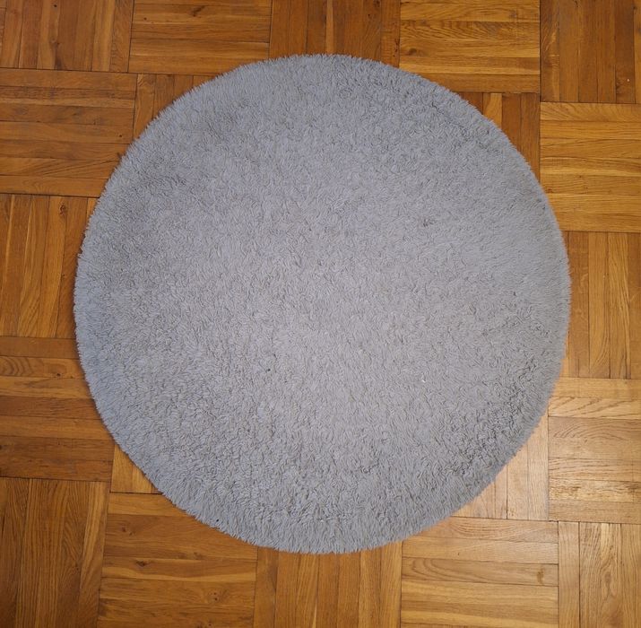 Okrągły szary dywanik średnica 100cm