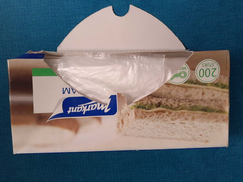 Pequenos sacos de plástico
