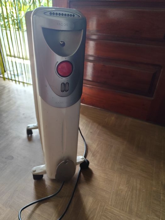 Aquecedor a óleo fagor usado