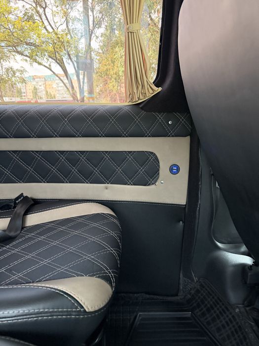 Продам Opel Vivaro 2015