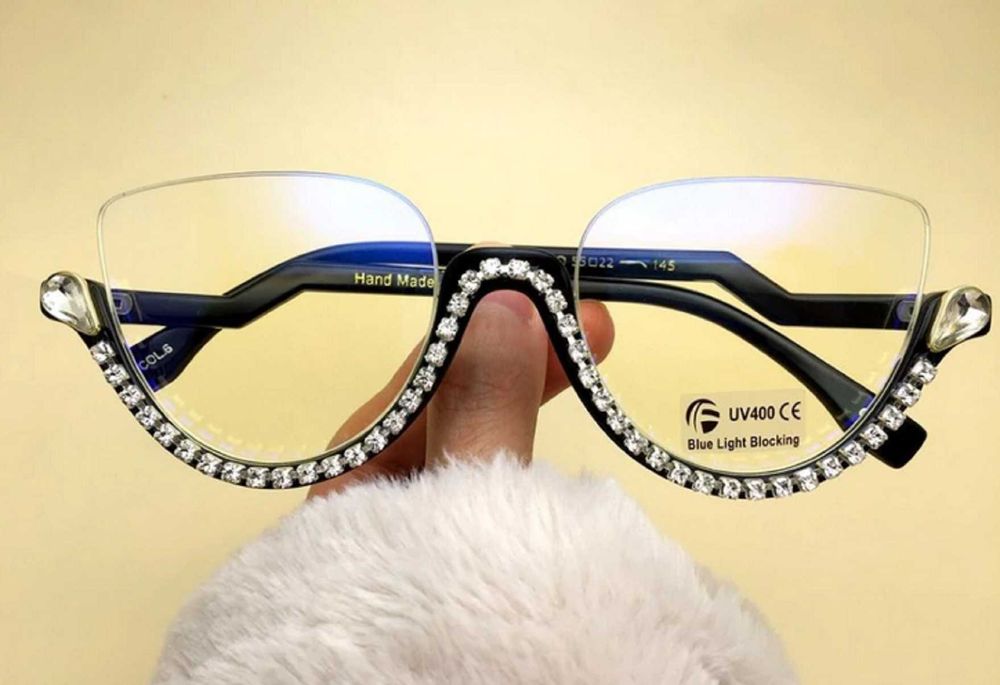 Okulary korekcyjne – minusy. Nowe eleganckie Anti Blue Light.