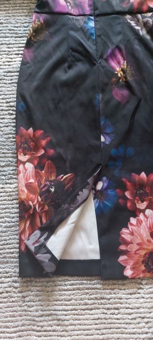 Sukienka Asos r. 34 a'la hiszpanka