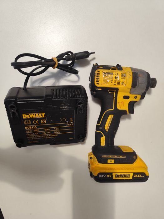 DeWalt dcf787+ Aku i ładowarka