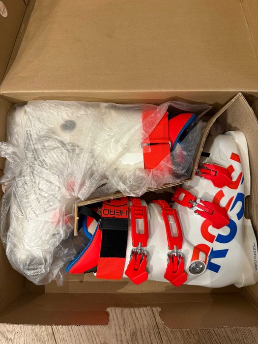 Buty narciarskie Rossignol Hero World Cup 110 SC 24.5