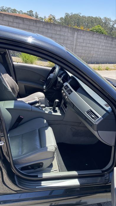 Bmw e60 530d pack M 2004