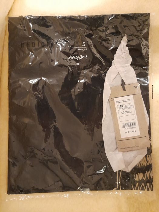 Koszulka top damski MEDICINE. Nowa