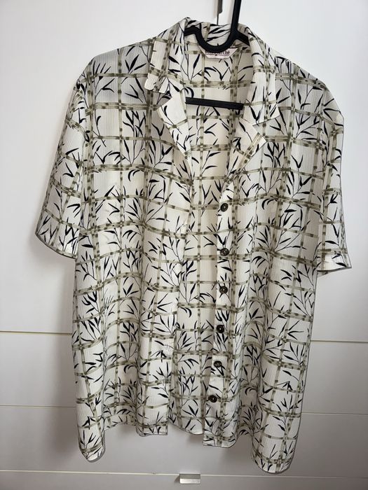Wzorzysta koszula 44