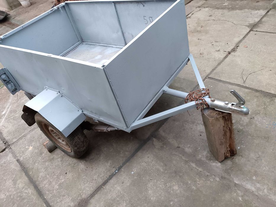 Прицеп до машини