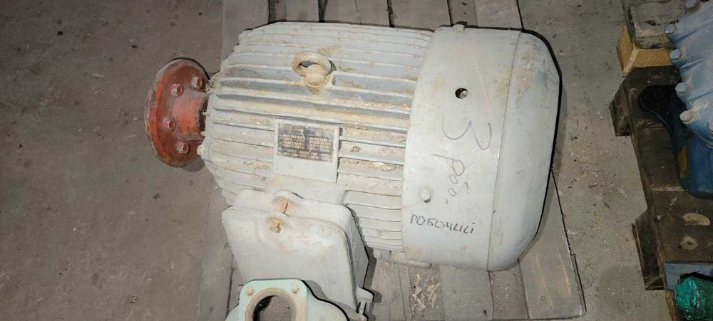 Електродвигуни 30 кВт б/в