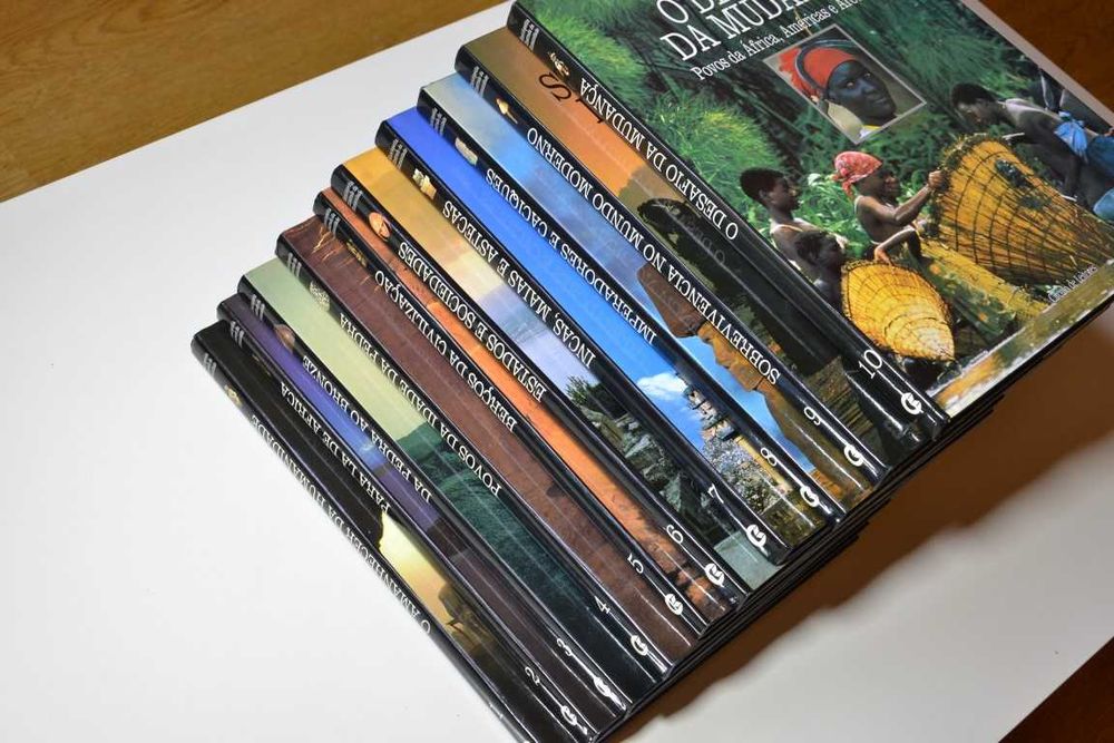 Enciclopédia Ilustrada da Humanidade (10 volumes) - Círculo Leitores