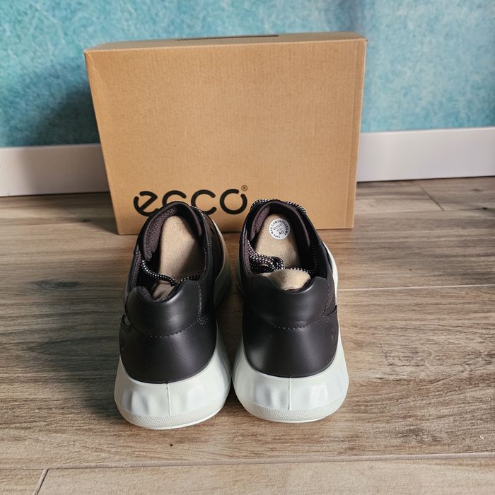 ECCO Ath-1ftr Skórzane Sneakersy Damskie Sportowe  41 26.5