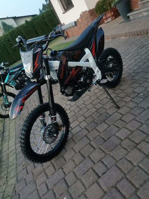 Okazja fabrycznie nowe Crosy