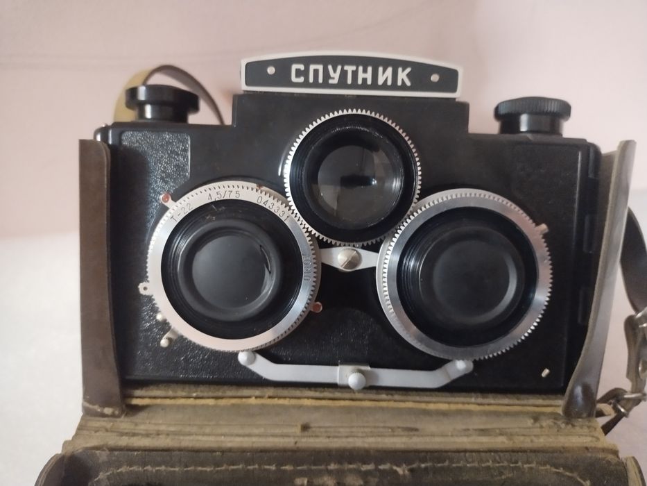 Фотоапарат Спутник в чохли