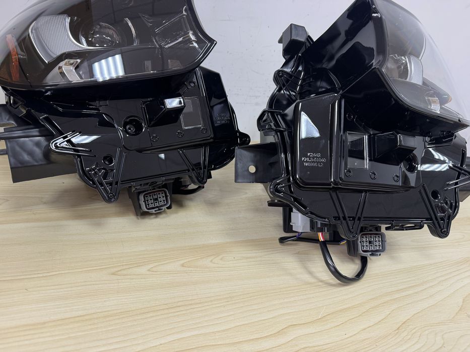 Mazda CX-90 2022-2026 р afs , передні фари