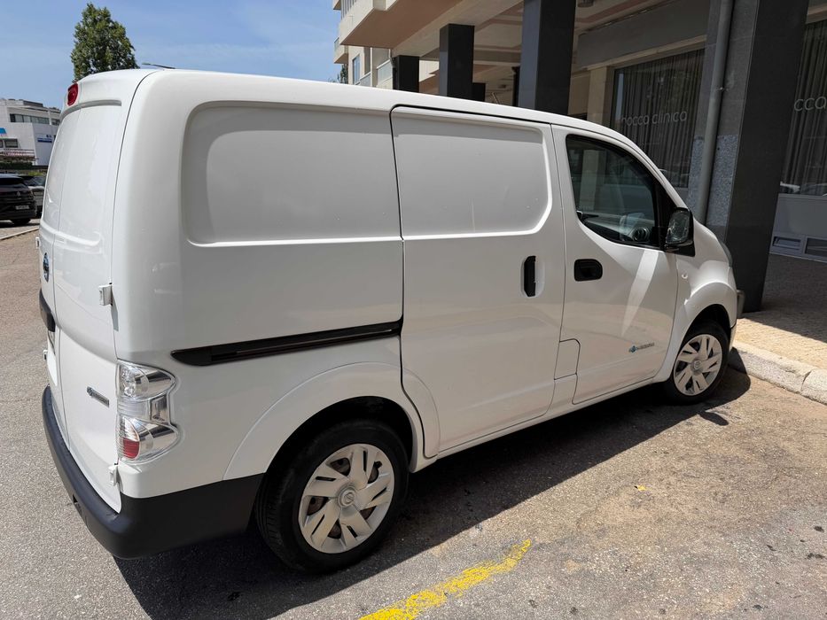 Nissan e-NV200 24kWh 2017 - Bateria incluída, topo de gama, 74.286 km