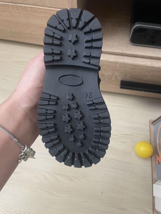 дитячі черевики Dolce & Gabbana (D&G), 24 розмір — нові