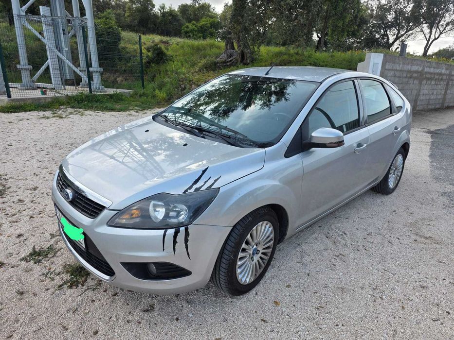 Ford focus 2011 vende/troca