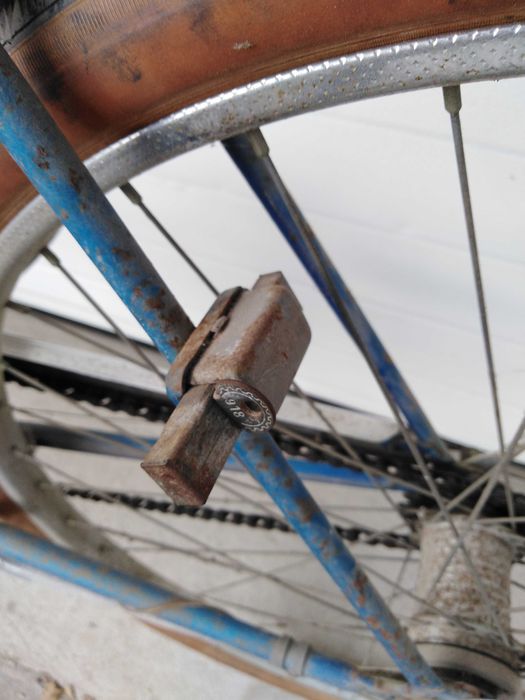 antiga bicicleta de senhora